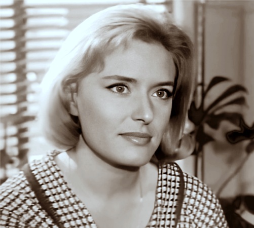 Οικονόμου Έφη