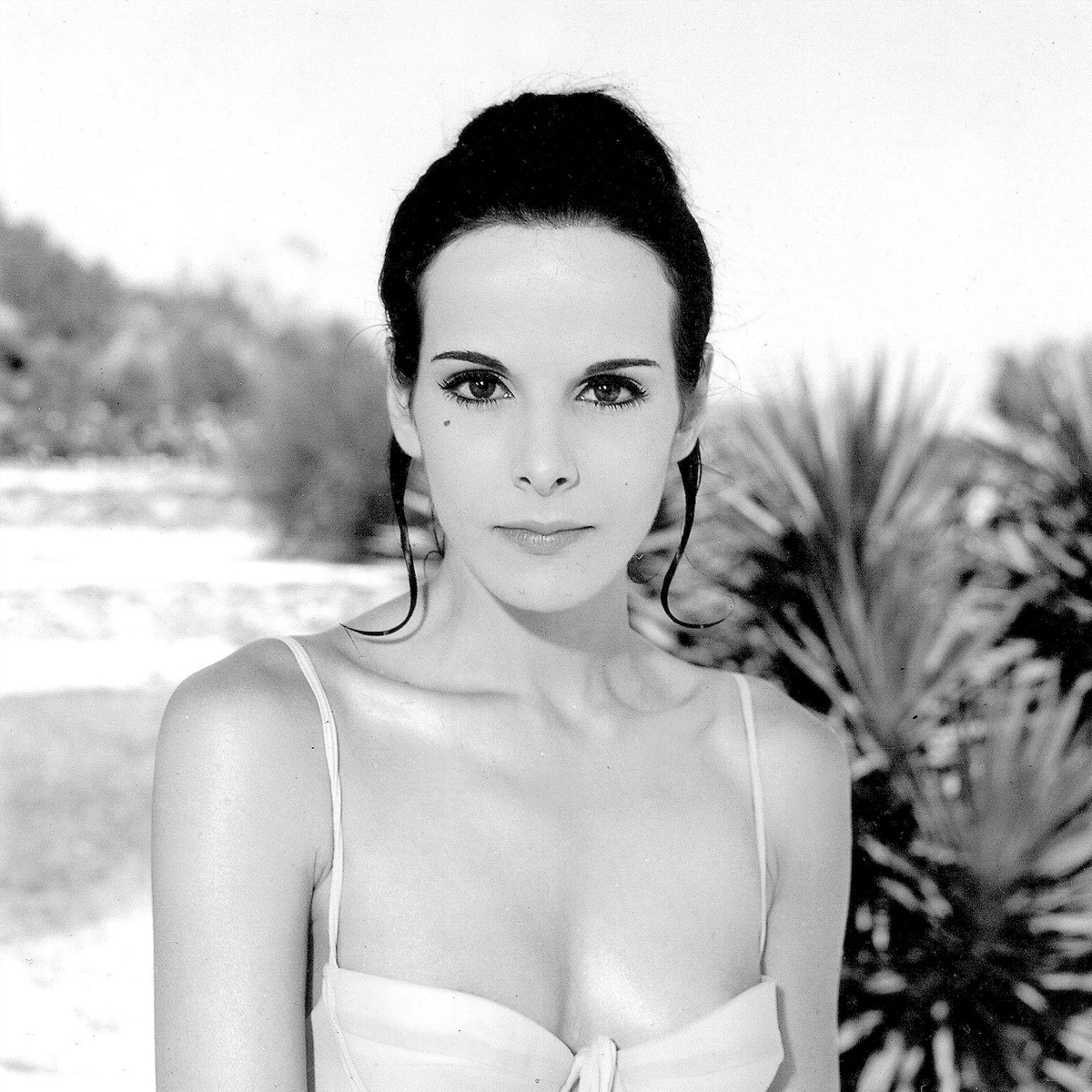 Ναθαναήλ Έλενα