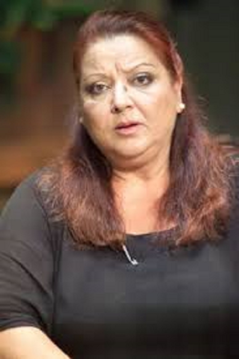 Παπούτση Τζέσυ