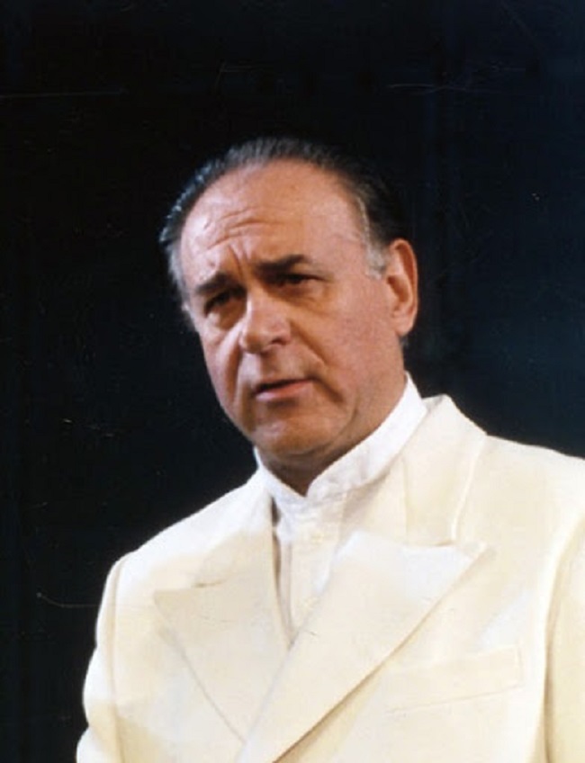 Αρμαδόρος Γιώργος